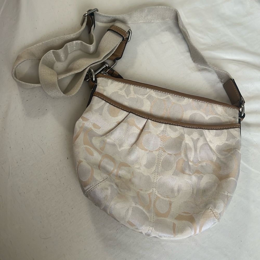 Small crossbody